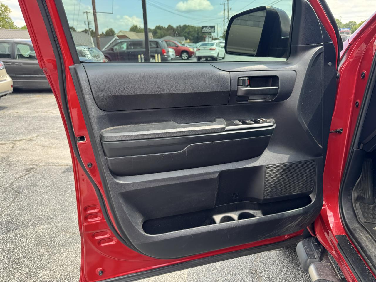 Toyota Tundra 2WD SR5 Double Cab 6.5' Bed 5.7L (Natl) 2020