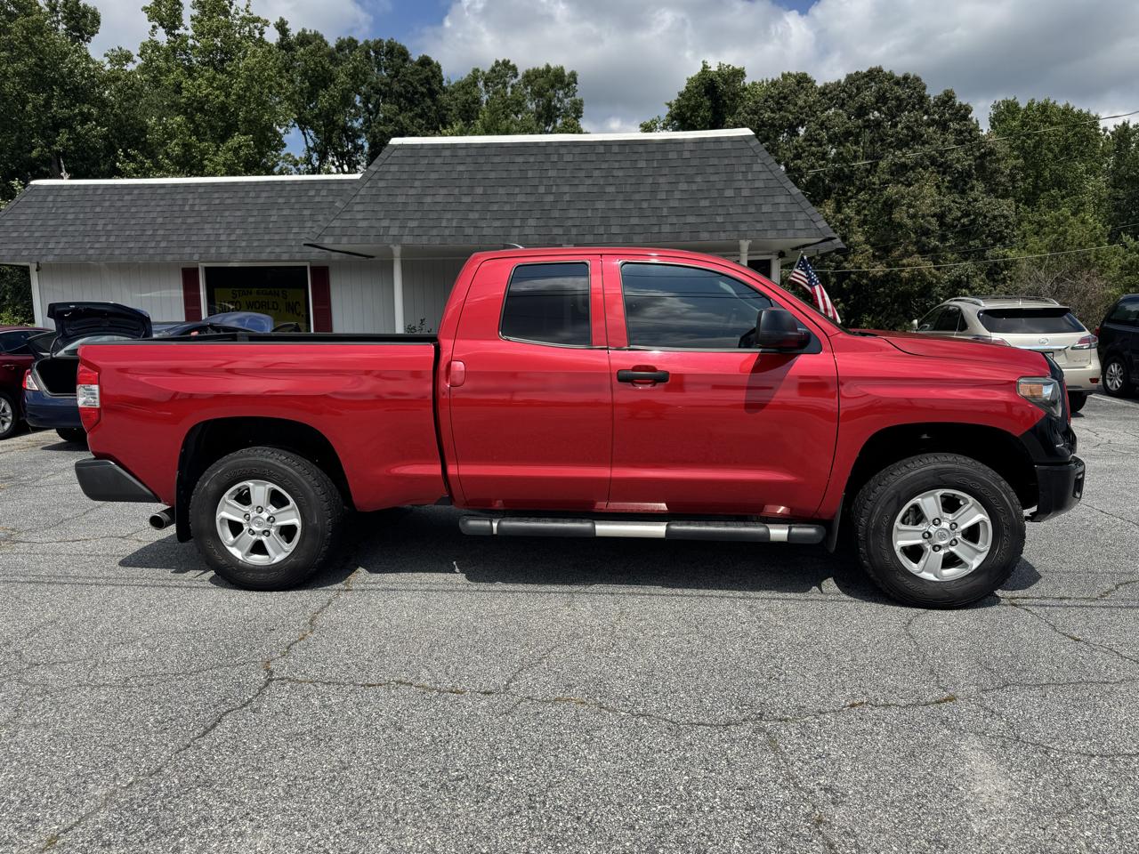 2020 Toyota Tundra 2WD SR5 Double Cab 6.5' Bed 5.7L (Natl)