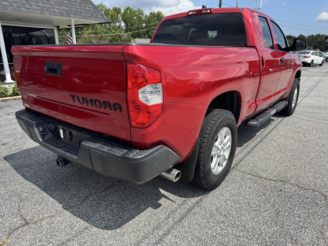 Toyota Tundra 2WD SR5 Double Cab 6.5' Bed 5.7L (Natl) 2020