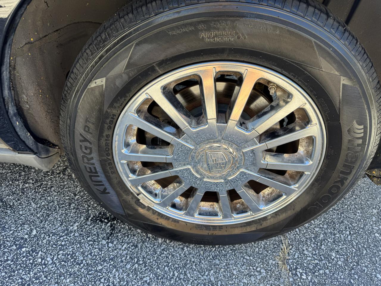 Cadillac DeVille 4dr Sdn DHS 2004