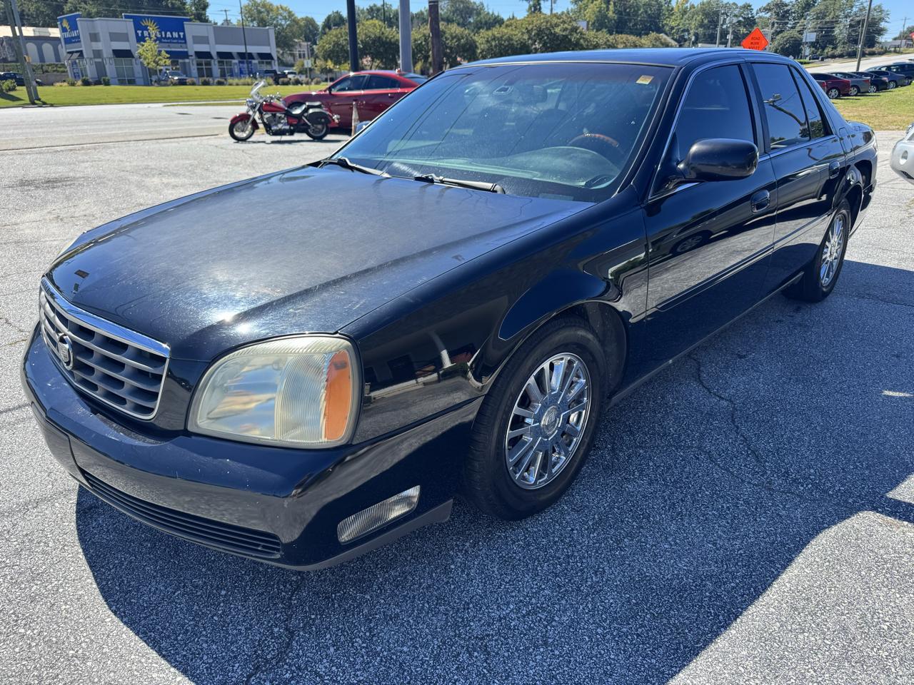 Cadillac DeVille 4dr Sdn DHS 2004