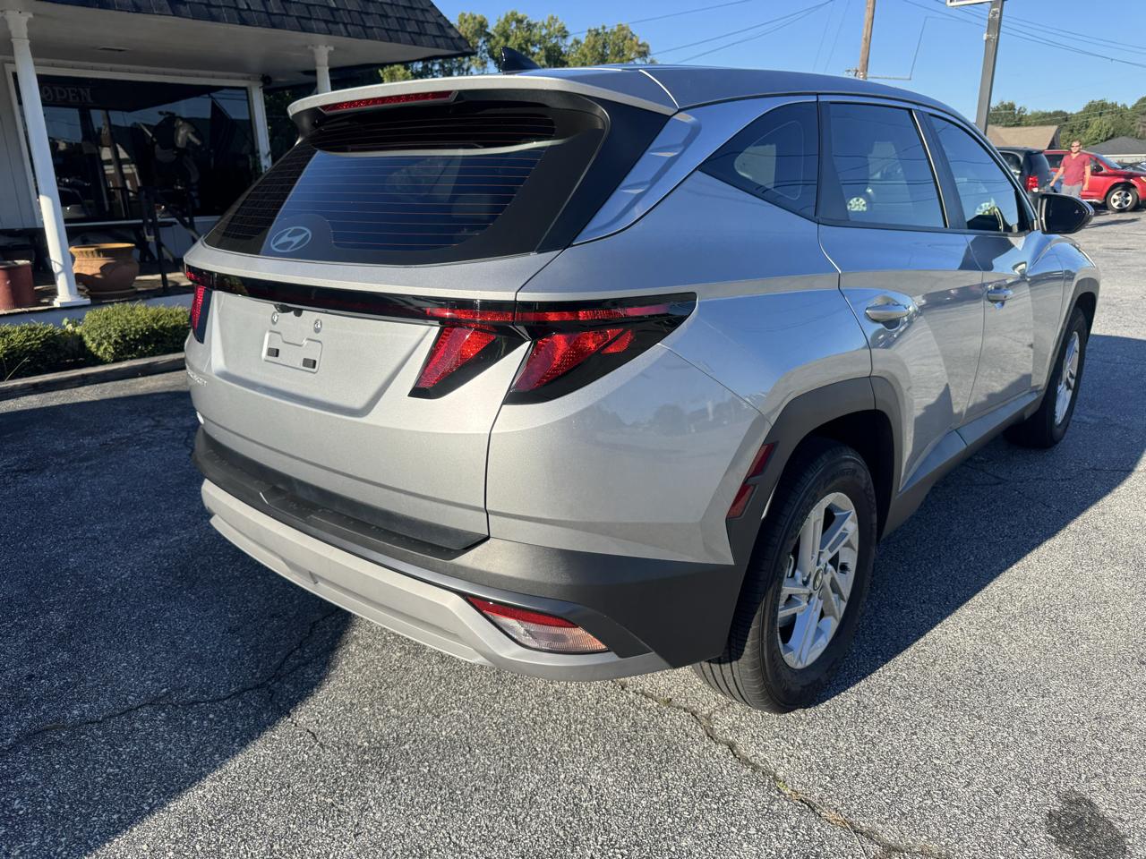 Hyundai Tucson SE FWD 2025