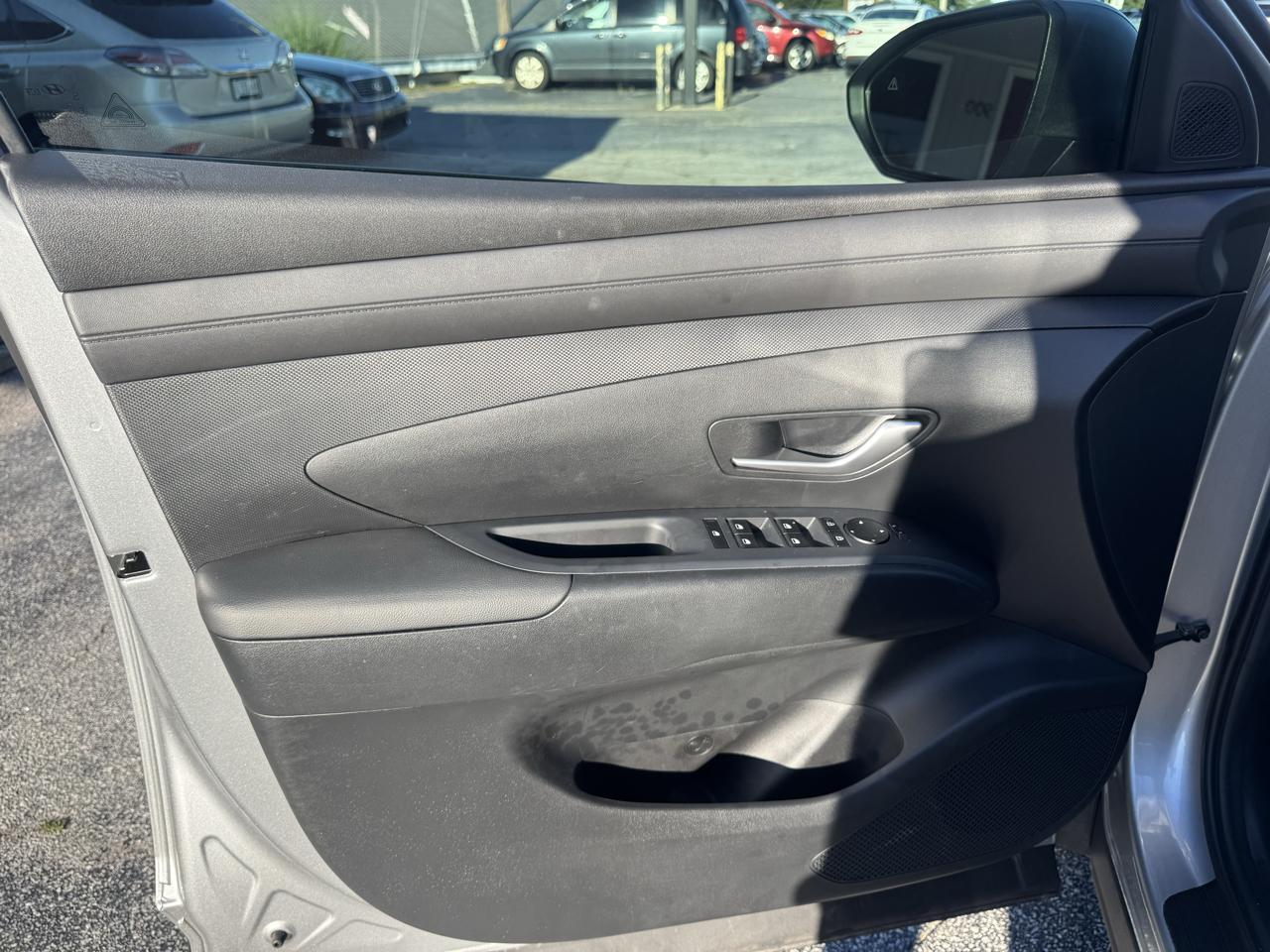 Hyundai Tucson SE FWD 2025