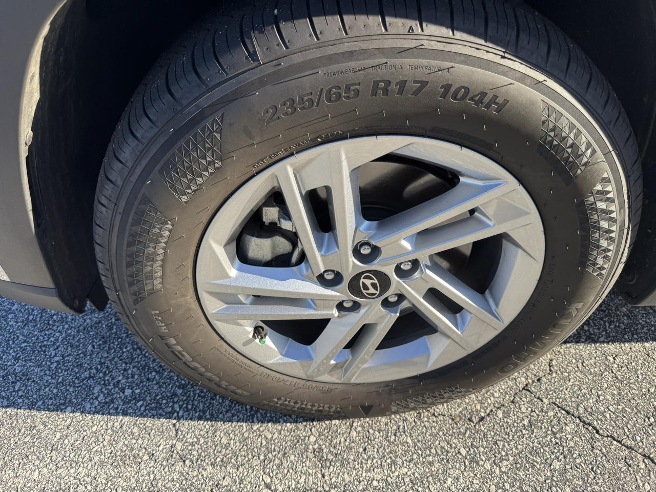 Hyundai Tucson SE FWD 2025