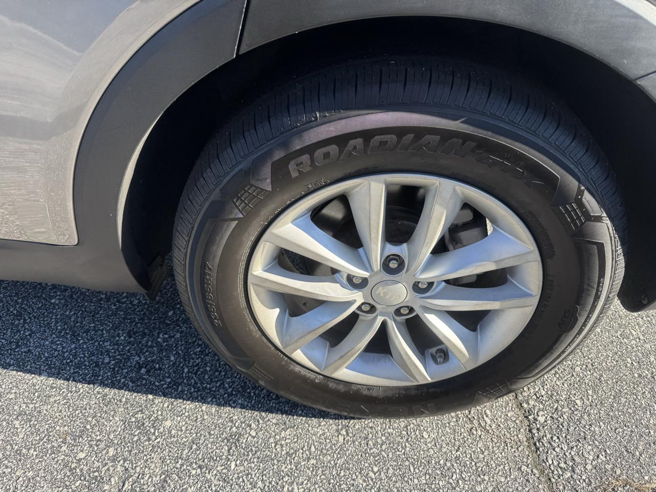 Kia Sorento LX FWD 2017