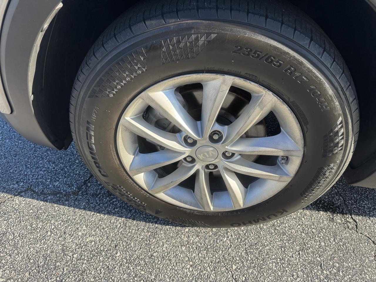 Kia Sorento LX FWD 2017