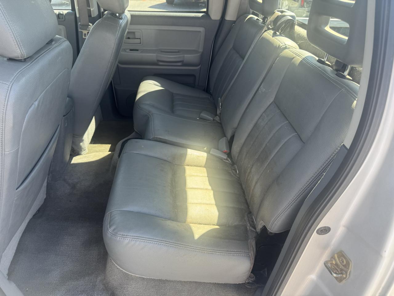 Dodge Dakota 4dr Quad Cab 131" WB SLT 2005
