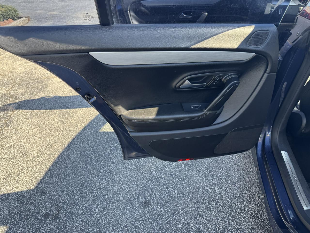Volkswagen CC 4dr Sdn Sport Plus PZEV 2013