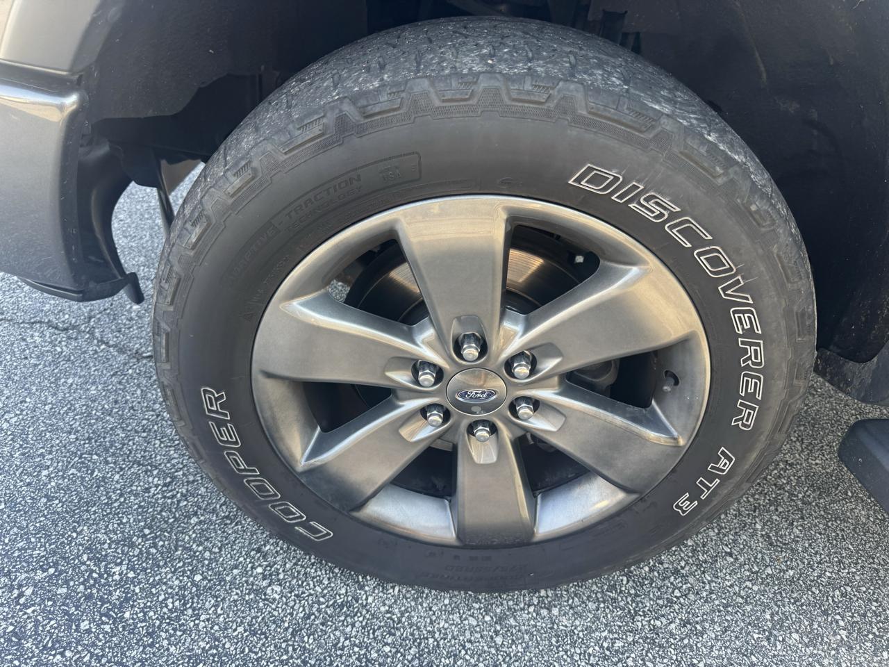 Ford F-150 4WD SuperCrew 145" Platinum 2012