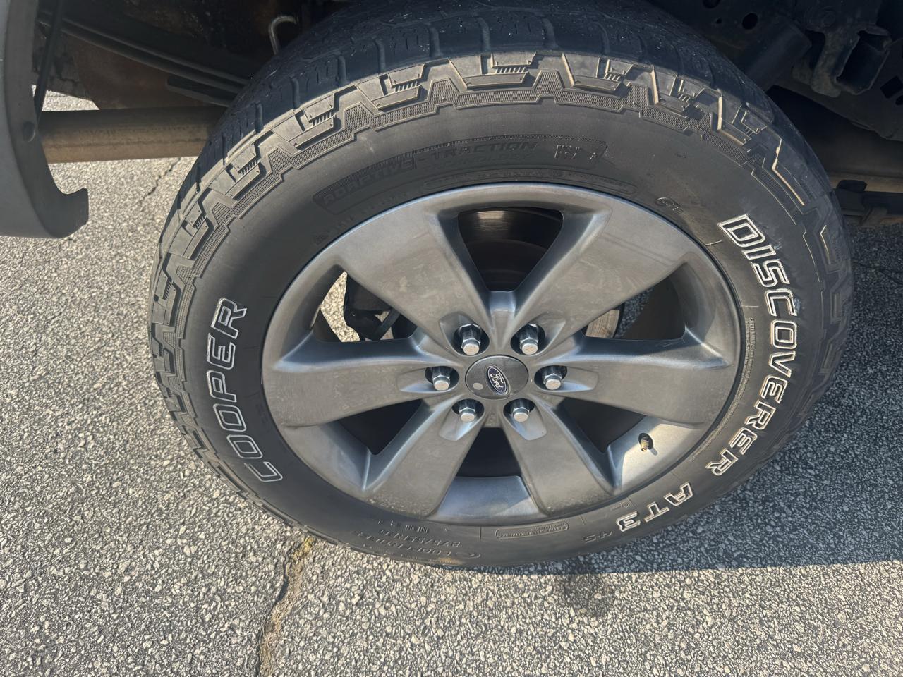 Ford F-150 4WD SuperCrew 145" Platinum 2012