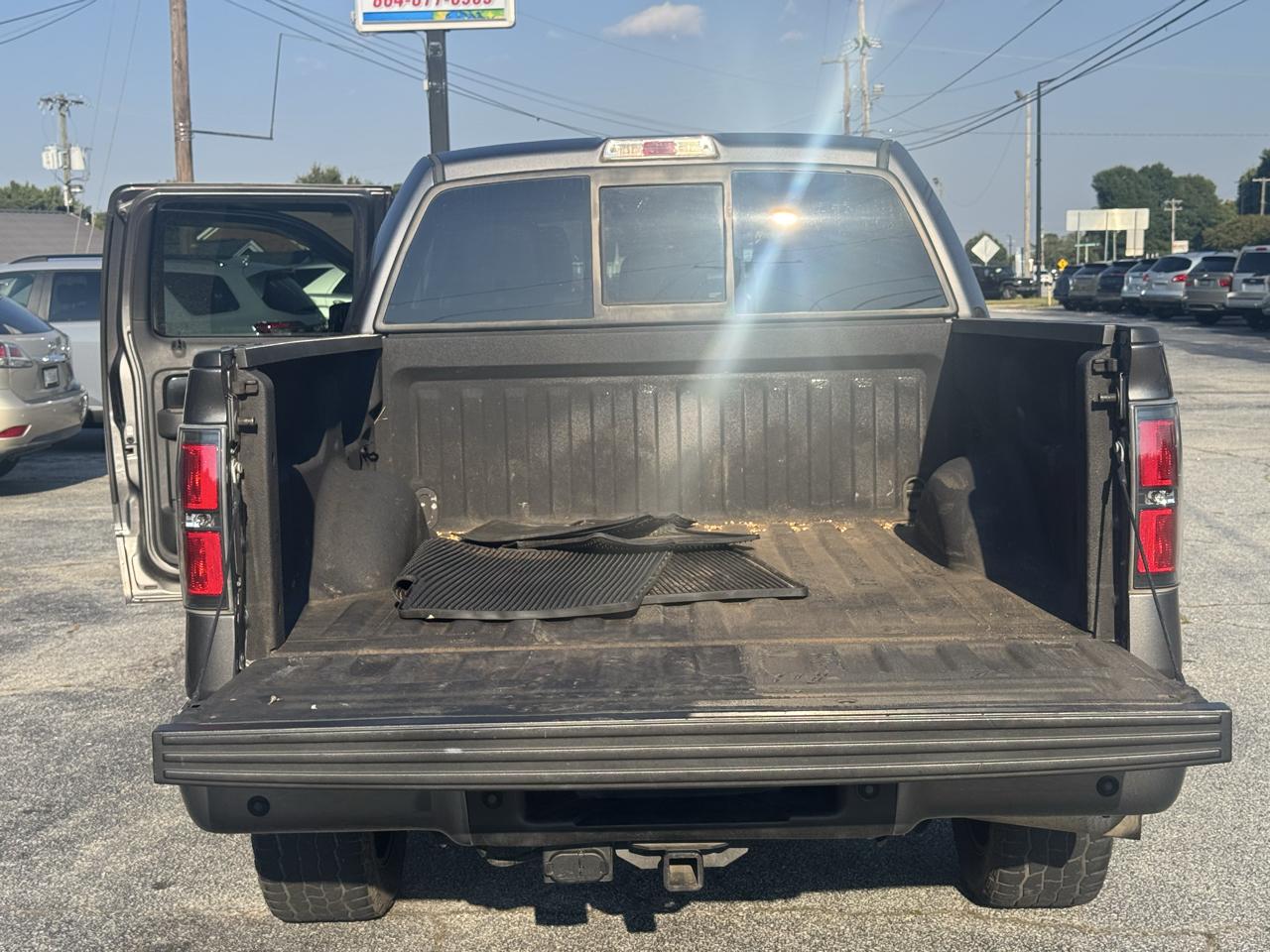 Ford F-150 4WD SuperCrew 145" Platinum 2012