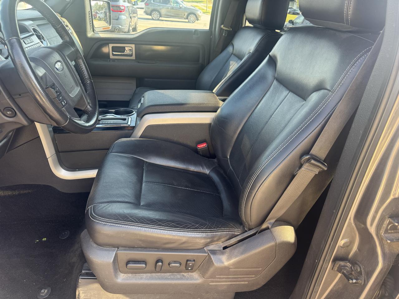 Ford F-150 4WD SuperCrew 145" Platinum 2012