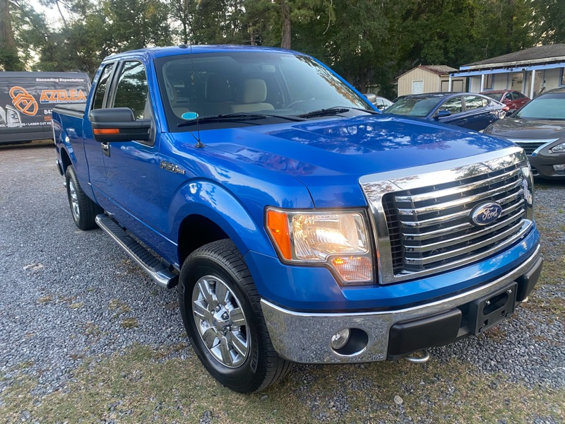 Ford F-150 4WD SuperCab 163" XLT 2010 Ford F-150 4WD SuperCab 163" XLT 2010