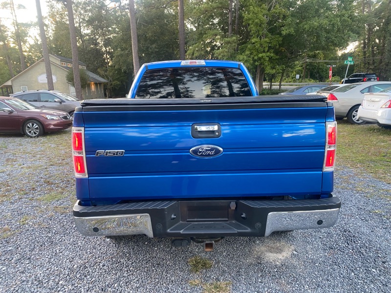 Ford F-150 4WD SuperCab 163" XLT 2010 Ford F-150 4WD SuperCab 163" XLT 2010