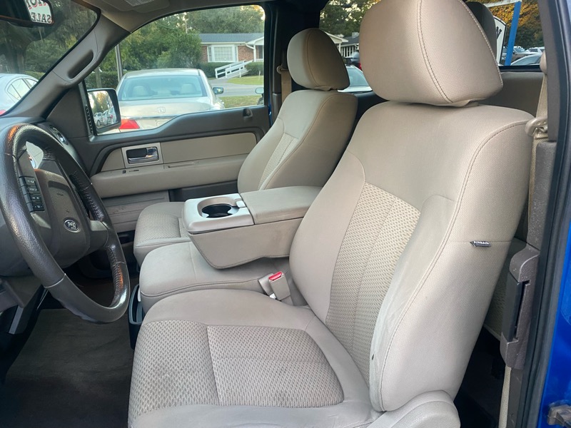 Ford F-150 4WD SuperCab 163" XLT 2010 Ford F-150 4WD SuperCab 163" XLT 2010