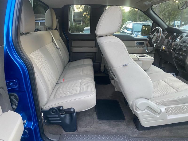 Ford F-150 4WD SuperCab 163" XLT 2010 Ford F-150 4WD SuperCab 163" XLT 2010