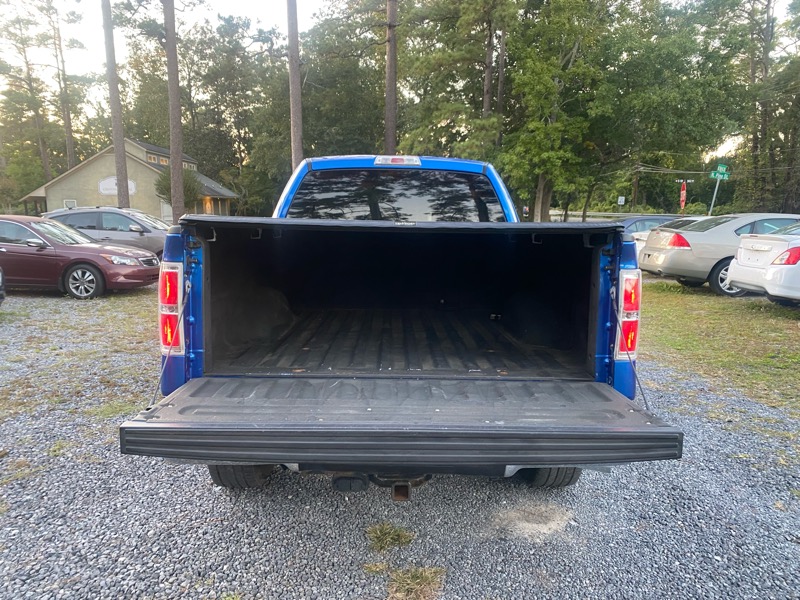 Ford F-150 4WD SuperCab 163" XLT 2010 Ford F-150 4WD SuperCab 163" XLT 2010