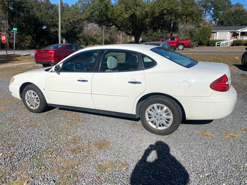 Buick LaCrosse CX 2006