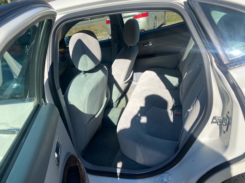 Buick LaCrosse CX 2006