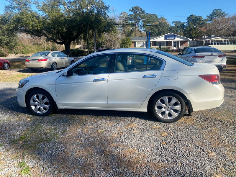 Honda Accord EX-L V-6 Sedan AT 2010