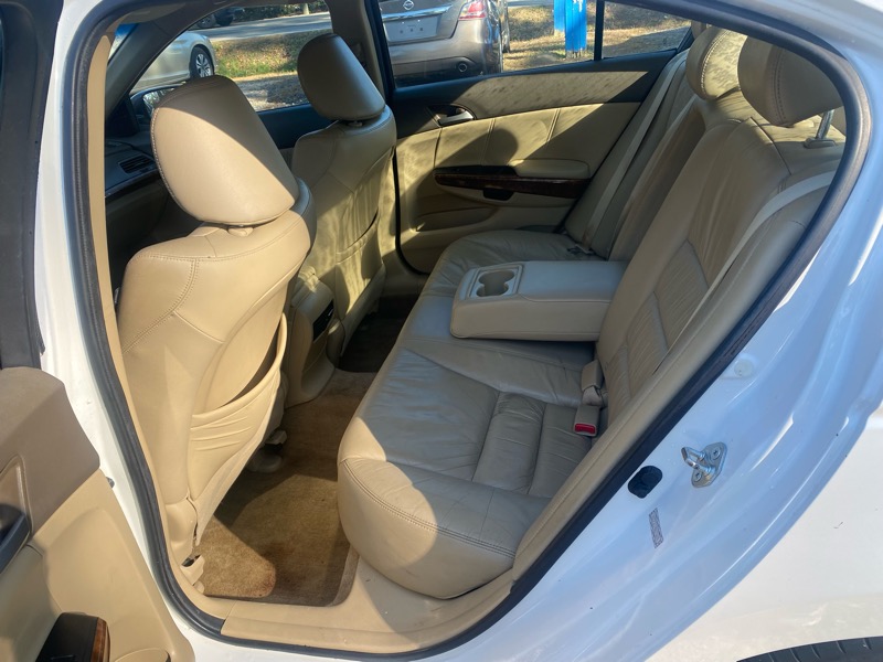 Honda Accord EX-L V-6 Sedan AT 2010