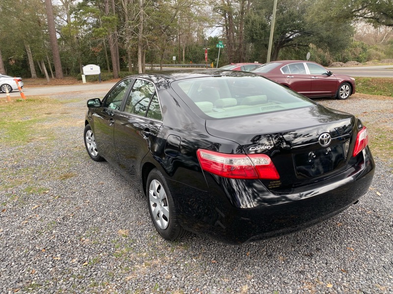 Toyota Camry XLE 5-Spd AT 2009