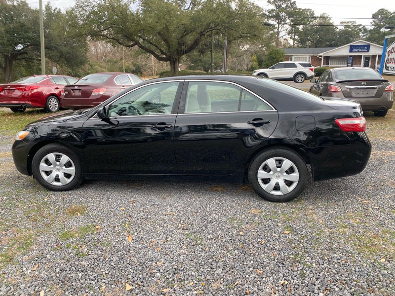 Toyota Camry XLE 5-Spd AT 2009