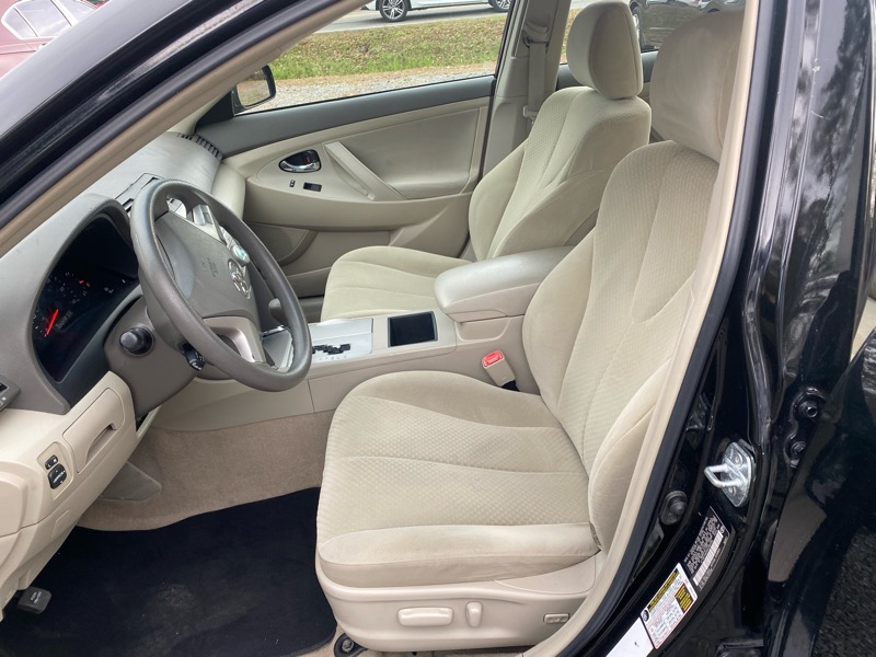 Toyota Camry XLE 5-Spd AT 2009