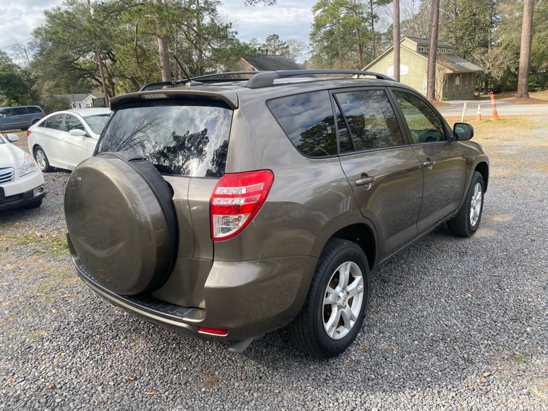 Toyota RAV4 Base I4 2WD 2012