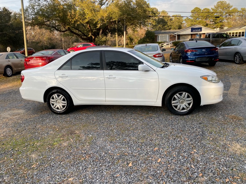 Toyota Camry LE 2005