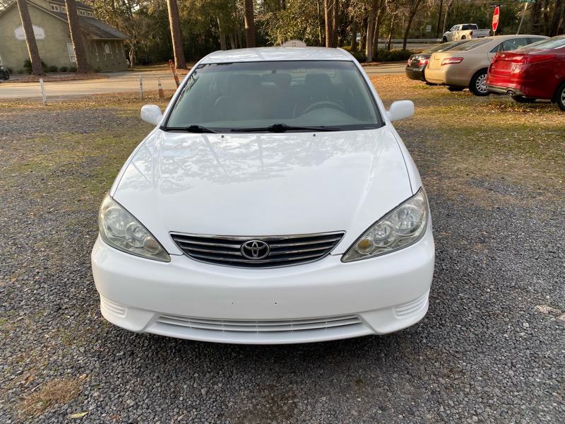 Toyota Camry LE 2005