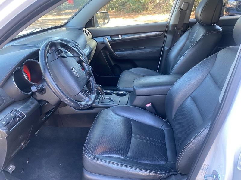 Kia Sorento SX 2WD 2011