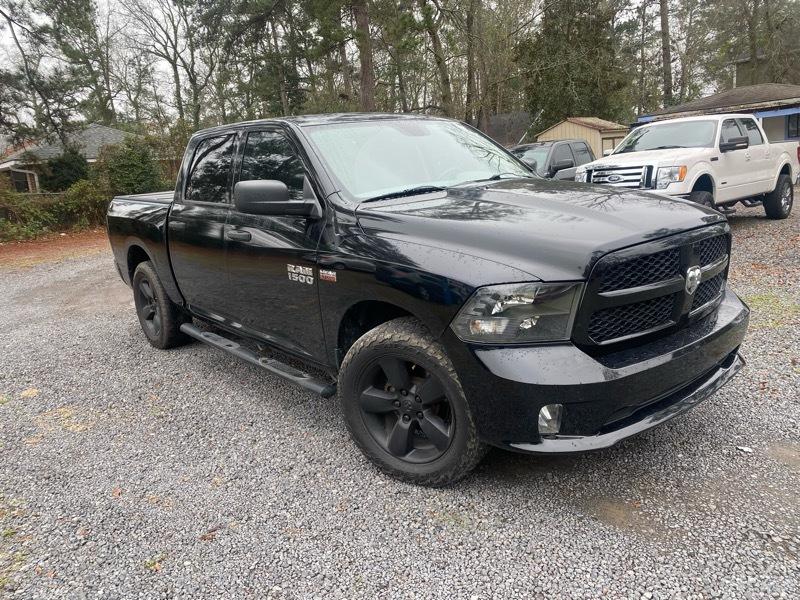 RAM 1500 2WD Crew Cab 140.5" Express 2014