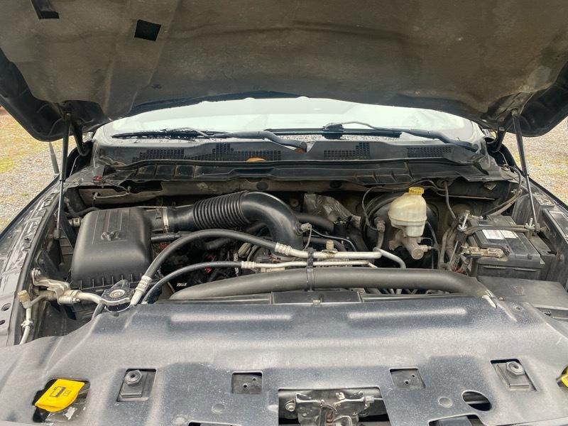 RAM 1500 2WD Crew Cab 140.5" Express 2014