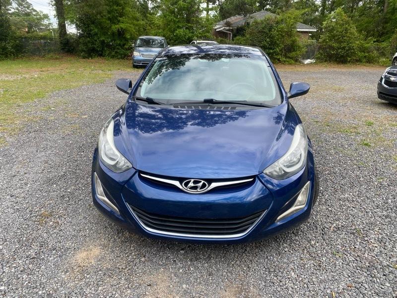 Hyundai Elantra SE 6AT 2016