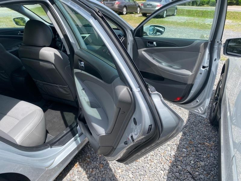 Hyundai Sonata Limited Auto 2013