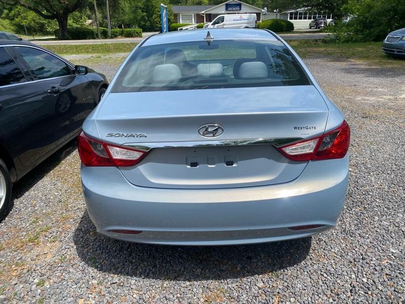 Hyundai Sonata  2013