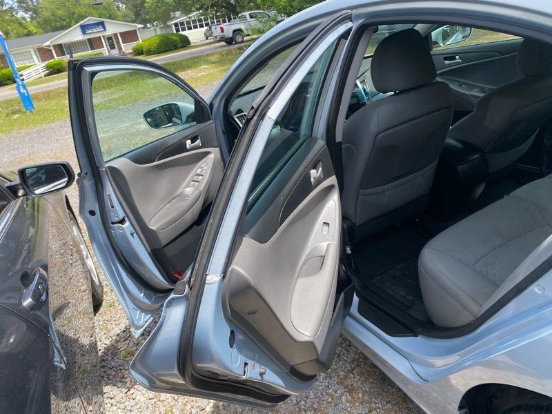 Hyundai Sonata  2013