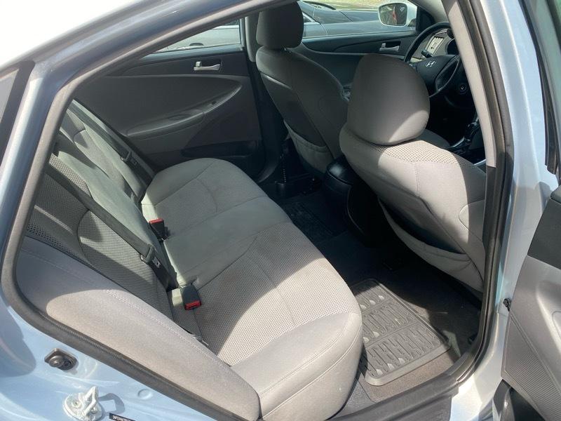 Hyundai Sonata  2013