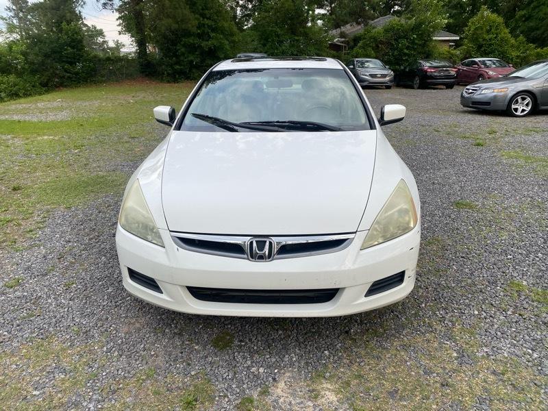 Honda Accord EX V-6 Sedan AT w/ Nav System/ XM Radio 2006