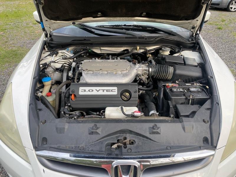 Honda Accord EX V-6 Sedan AT w/ Nav System/ XM Radio 2006
