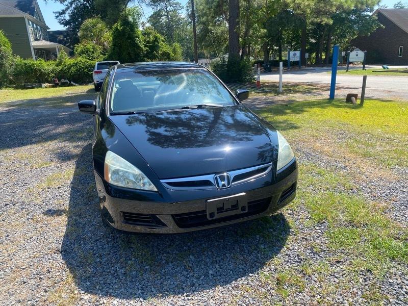 Honda Accord EX V-6 Sedan AT w/ Nav System/ XM Radio 2006