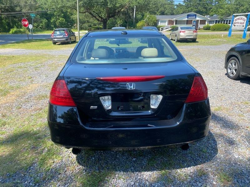 Honda Accord EX V-6 Sedan AT w/ Nav System/ XM Radio 2006