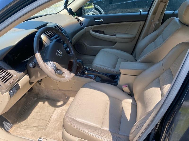 Honda Accord EX V-6 Sedan AT w/ Nav System/ XM Radio 2006