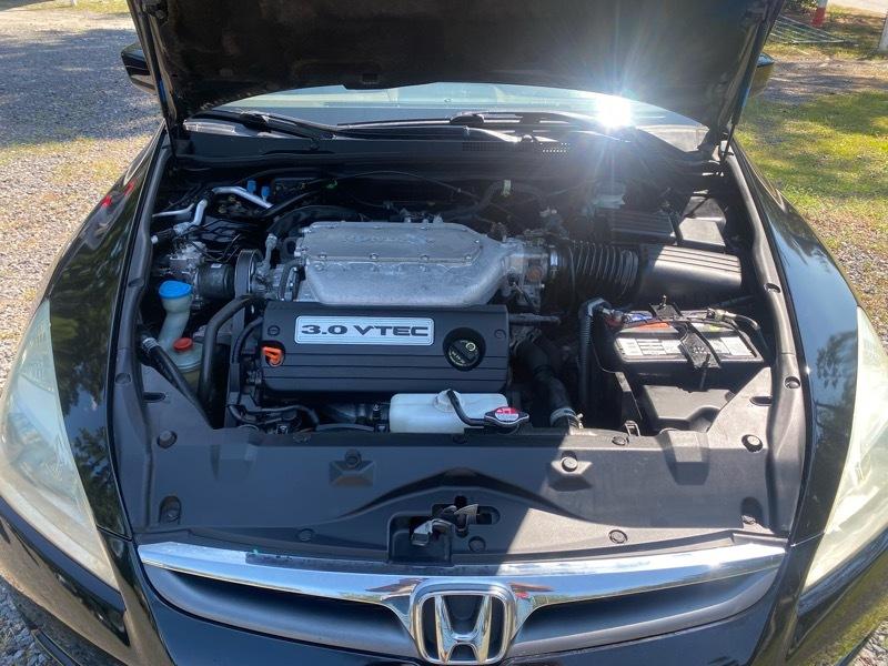 Honda Accord EX V-6 Sedan AT w/ Nav System/ XM Radio 2006