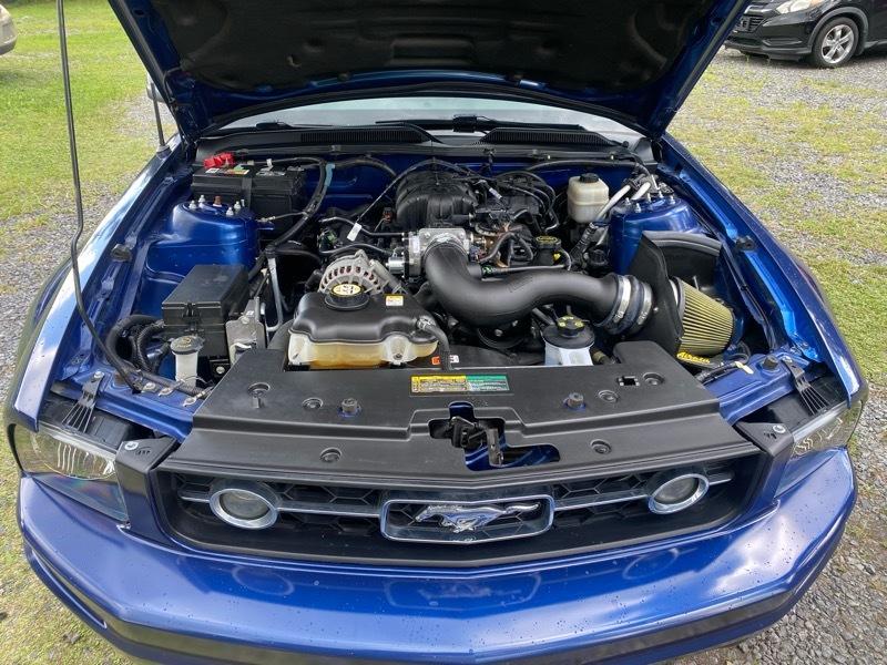 Ford Mustang V6 Deluxe Convertible 2007