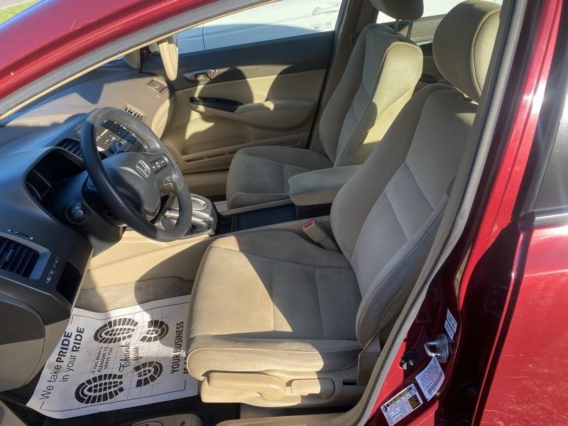 Honda Civic 4dr Sdn LX Auto 2007