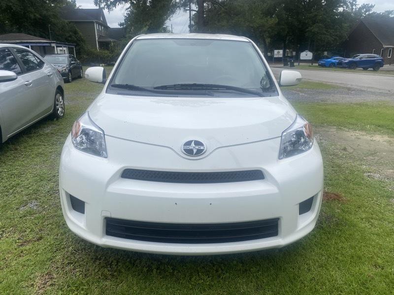 Scion xD 5-Door 2010