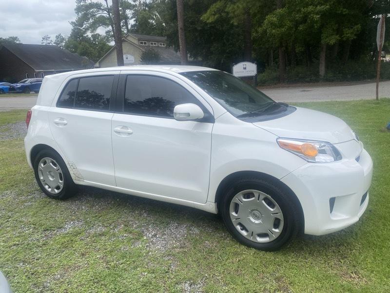 Scion xD 5-Door 2010