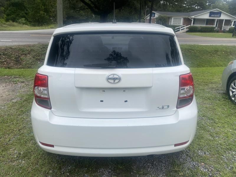 Scion xD 5-Door 2010